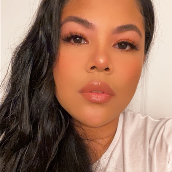 Meet your Posher, Vanessa - Picture 1 of 1